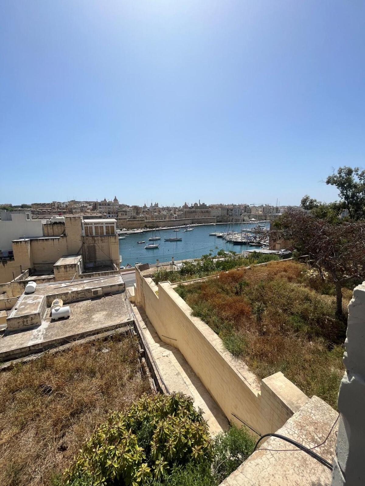 Harbour View Apt With Terrace Kalkara Eksteriør bilde