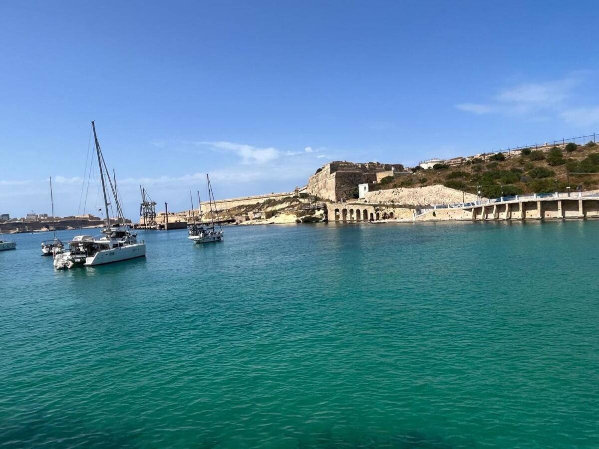 Harbour View Apt With Terrace Kalkara Eksteriør bilde